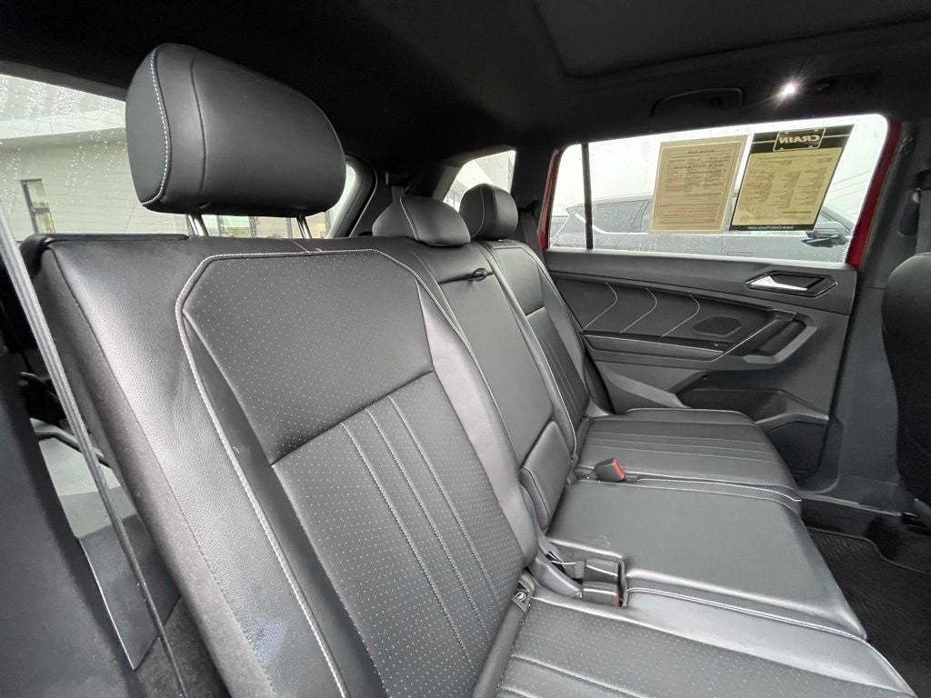 2024 Volkswagen Tiguan 2.0T SE R-Line Black Styling Package - Blind Spot Monitor / AWD