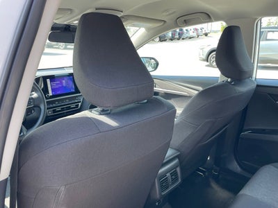 2025 Toyota Camry LE - 53 MPG / APPLE CARPLAY