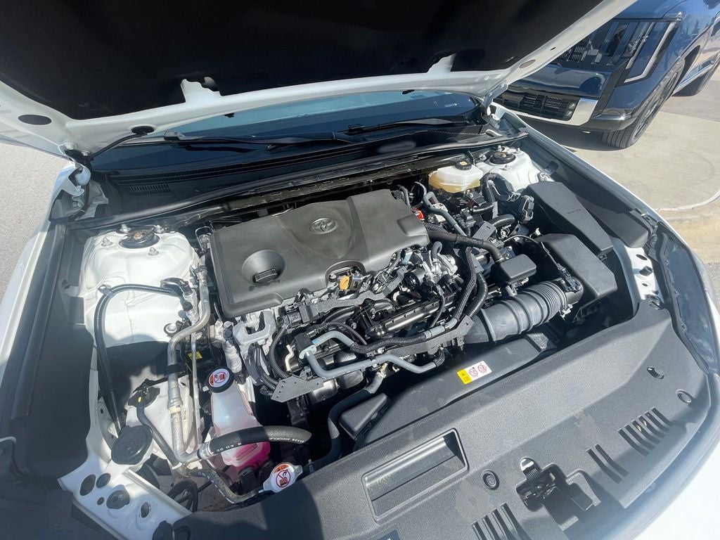 2025 Toyota Camry LE - 53 MPG / APPLE CARPLAY