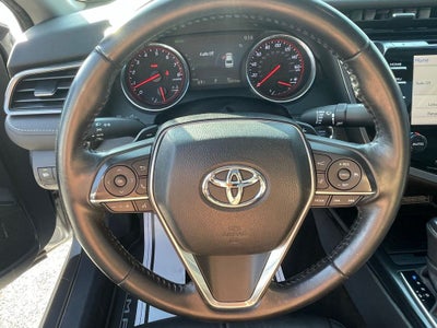 2020 Toyota Camry XSE - APPLE CARPLAY / BLIND SPOT MONITORING