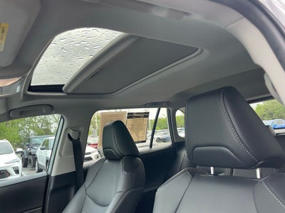 2022 Toyota RAV4 Hybrid XLE Premium - POWER LIFTGATE / APPLE CARPLAY