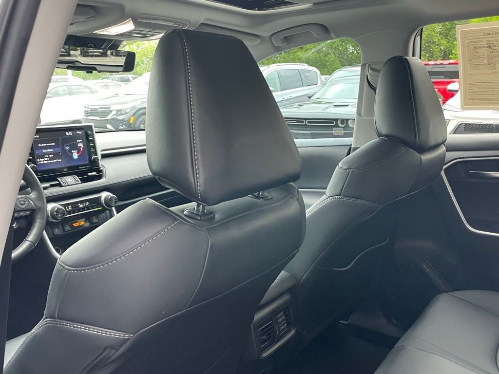 2022 Toyota RAV4 Hybrid XLE Premium - POWER LIFTGATE / APPLE CARPLAY