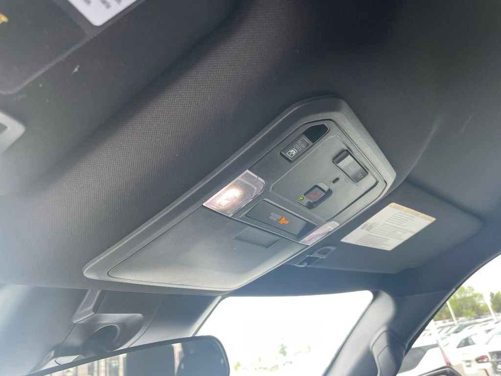 2025 Toyota Tundra SR - ADAPTIVE CRUISE CONTROL / WIRELESS CARPLAY