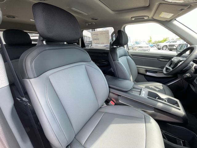 2026 Kia EV9 Light Long Range