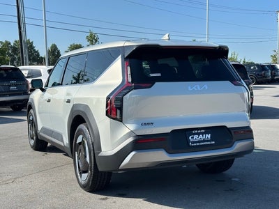 2026 Kia EV9 Light Long Range