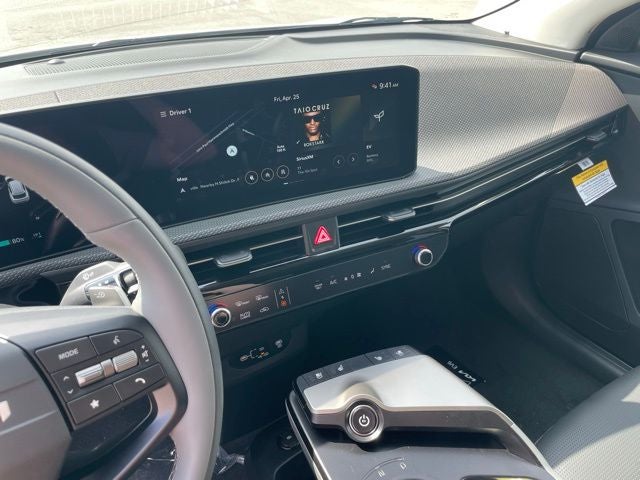 2025 Kia EV6 Wind