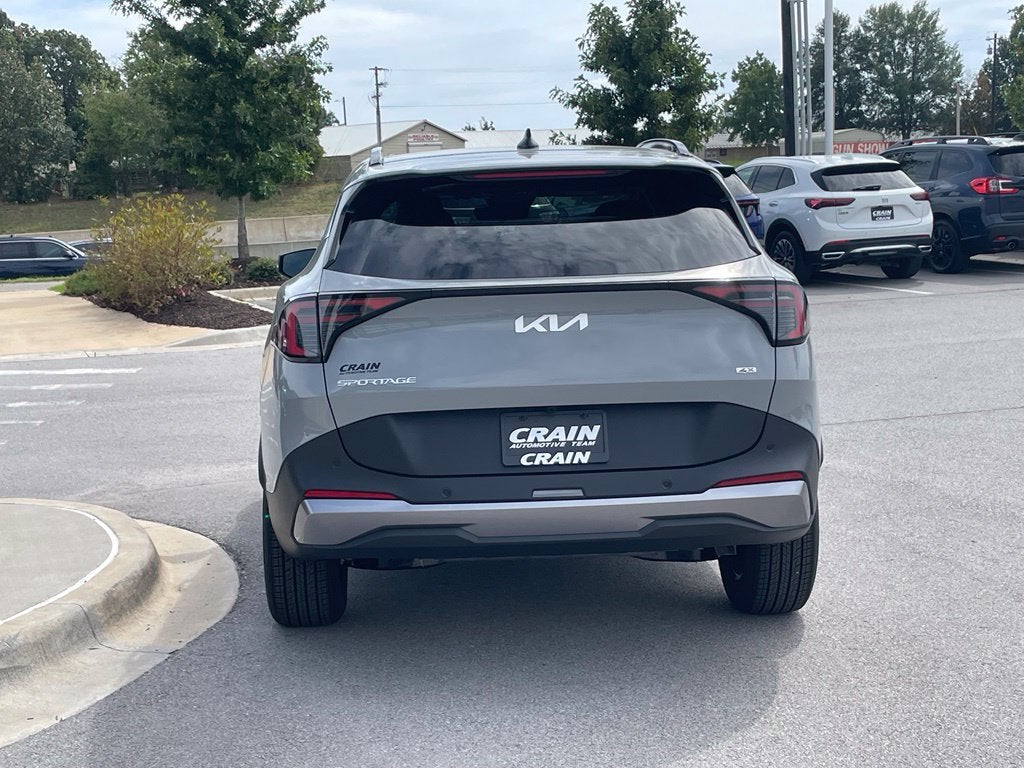 2027 Kia Sportage EX