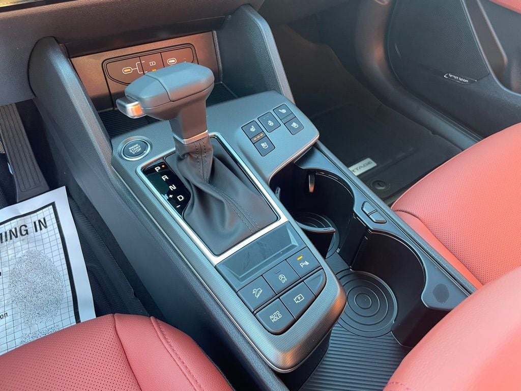 2026 Kia Sportage SX-Prestige - CARMINE RED INTERIOR COLOR PKG