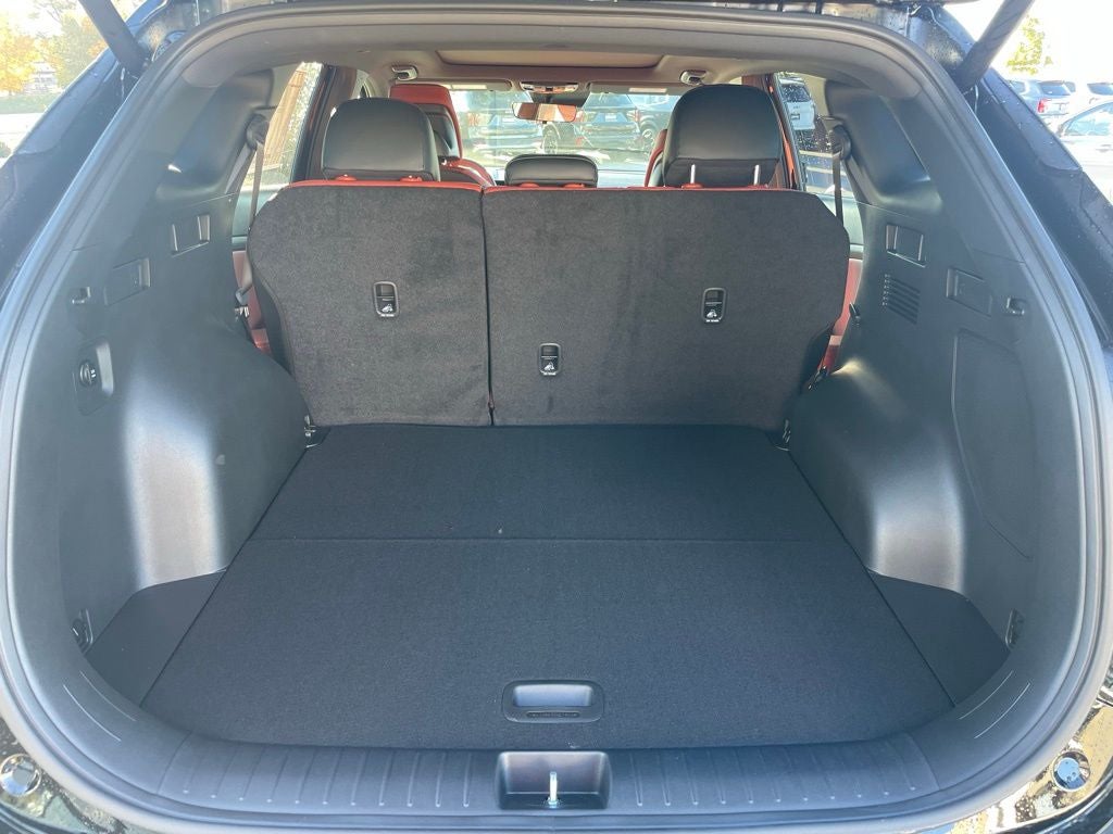 2026 Kia Sportage SX-Prestige - CARMINE RED INTERIOR COLOR PKG