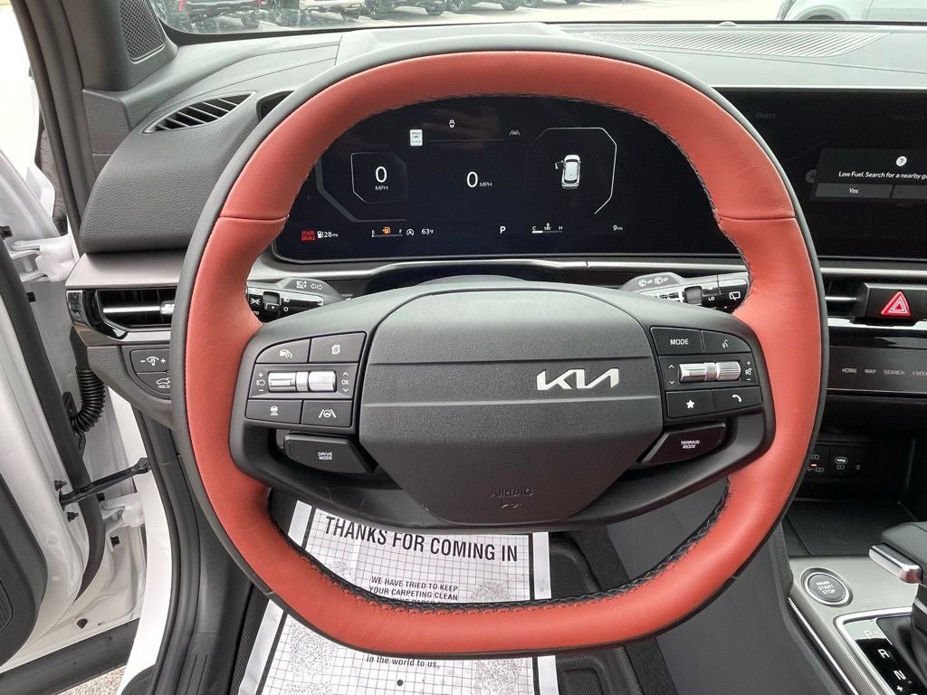 2026 Kia Sportage SX-Prestige - CARMINE RED INTERIOR COLOR PKG