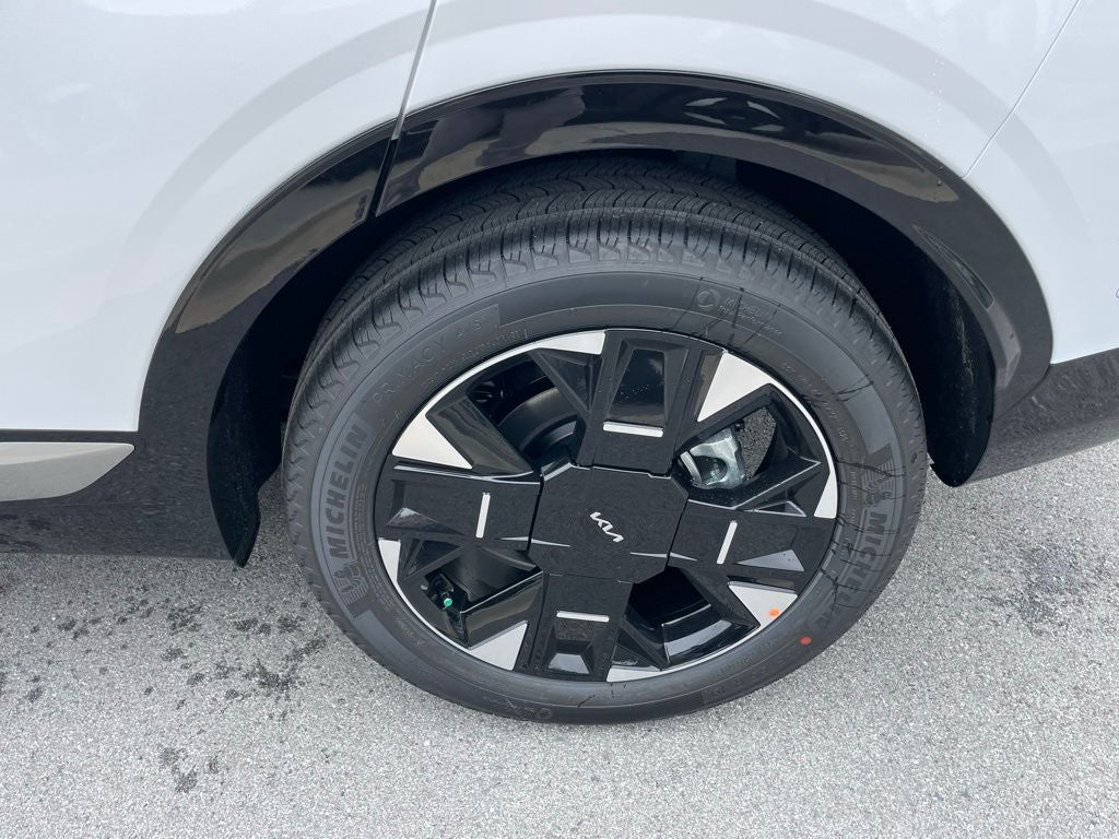 2026 Kia Sportage SX-Prestige - CARMINE RED INTERIOR COLOR PKG