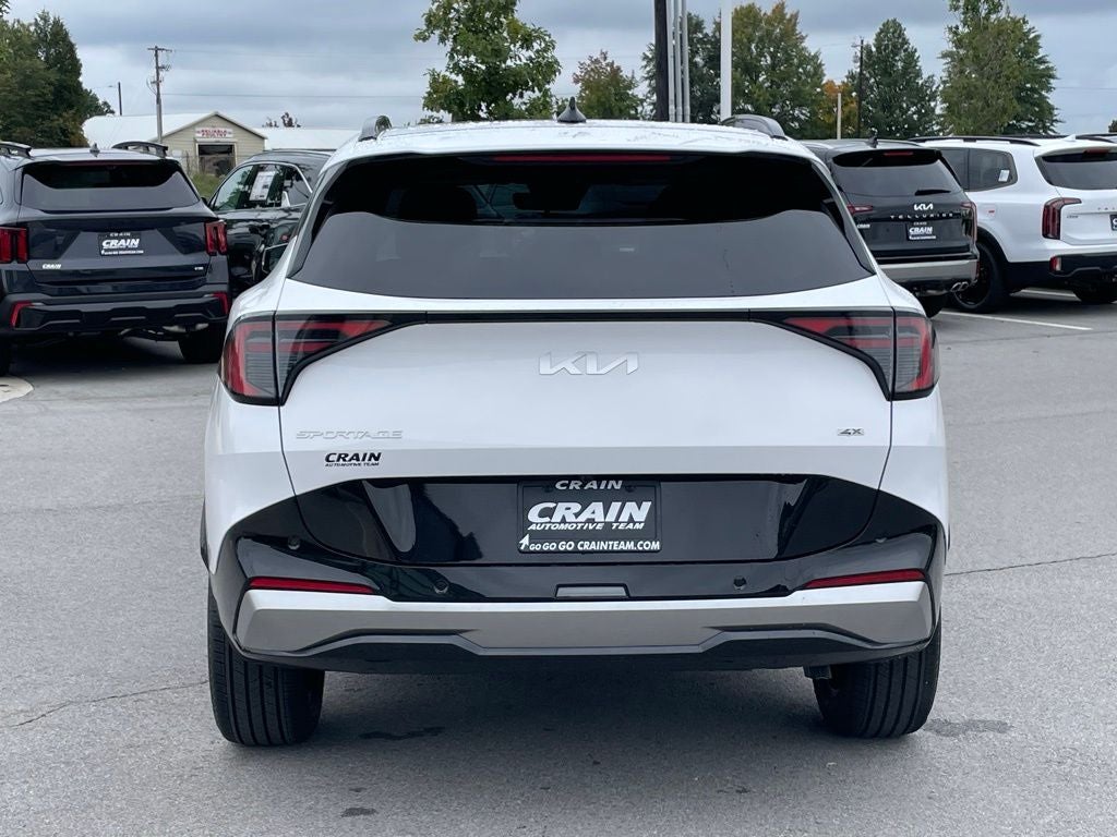 2026 Kia Sportage SX-Prestige - CARMINE RED INTERIOR COLOR PKG