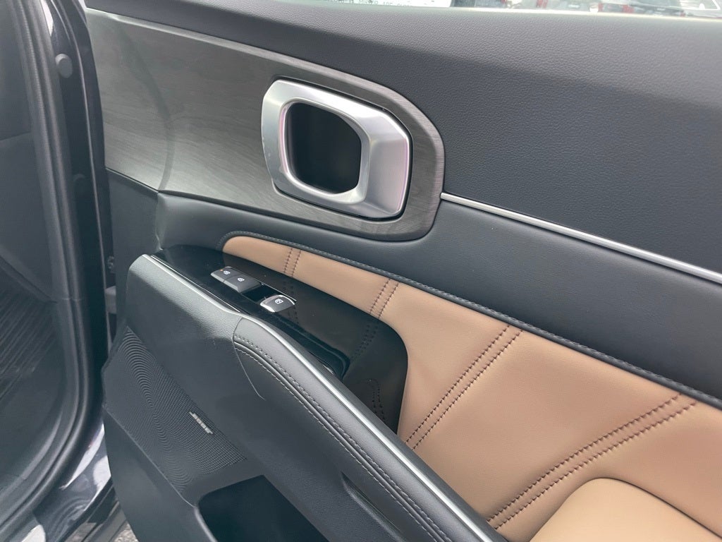 2026 Kia Sorento X-Line SX Prestige - Olive Brown Leather Pkg