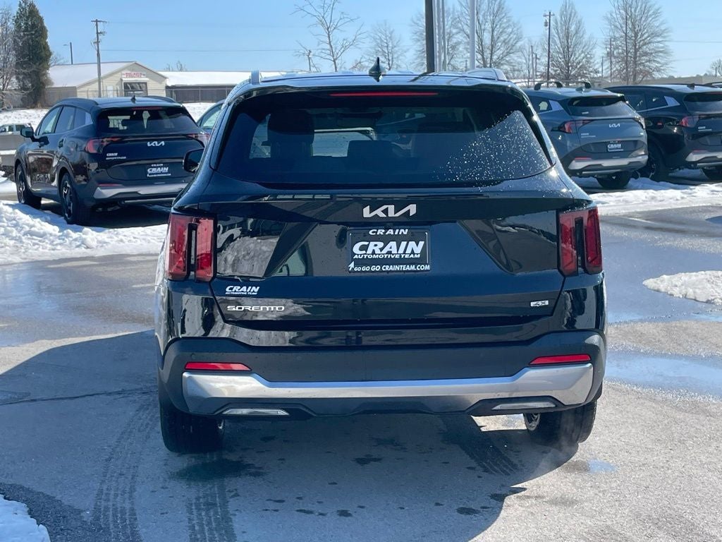 2025 Kia Sorento S