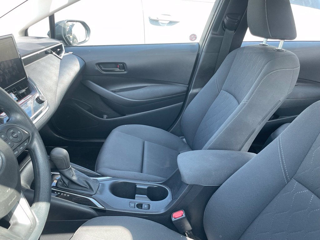 2025 Toyota Corolla LE - 41 MPG / APPLE CARPLAY