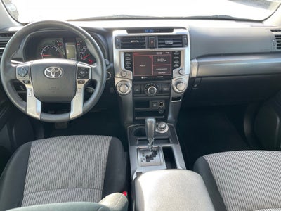 2024 Toyota 4Runner SR5 - TOYOTA SAFETY SENSE / 8-INCH TOUCHSCREEN