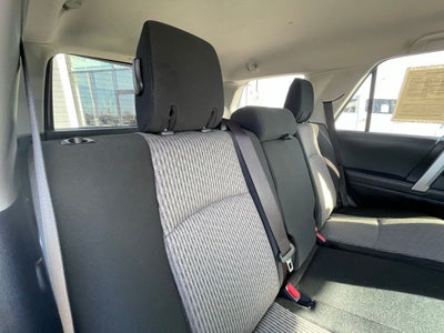 2024 Toyota 4Runner SR5 - TOYOTA SAFETY SENSE / 8-INCH TOUCHSCREEN