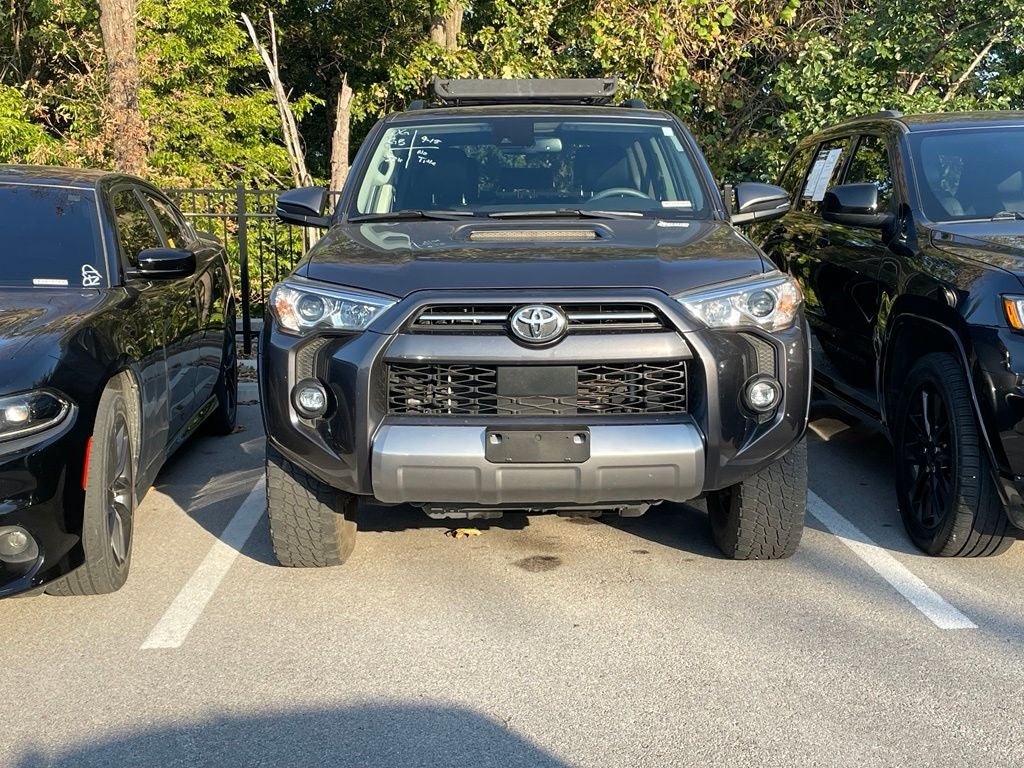 2022 Toyota 4Runner TRD Off-Road Premium - MOONROOF PKG / BLIND SPOT MONITOR