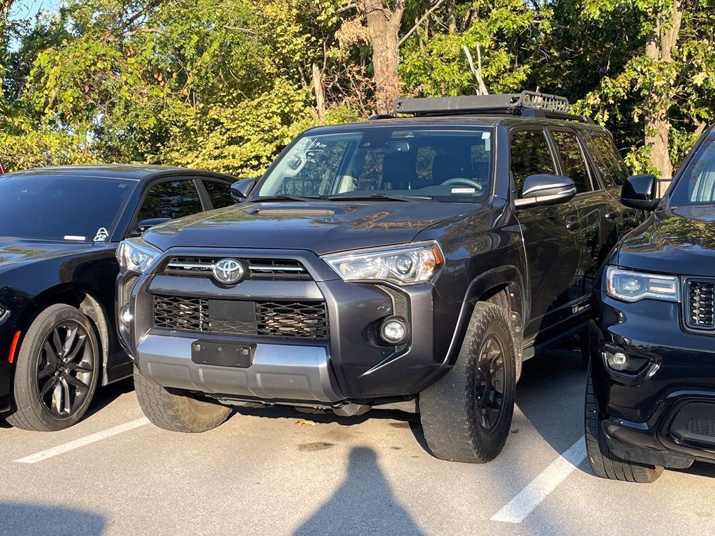 2022 Toyota 4Runner TRD Off-Road Premium - MOONROOF PKG / BLIND SPOT MONITOR