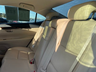 2013 Lexus ES 350 - MOONROOF / HEATED SEATS