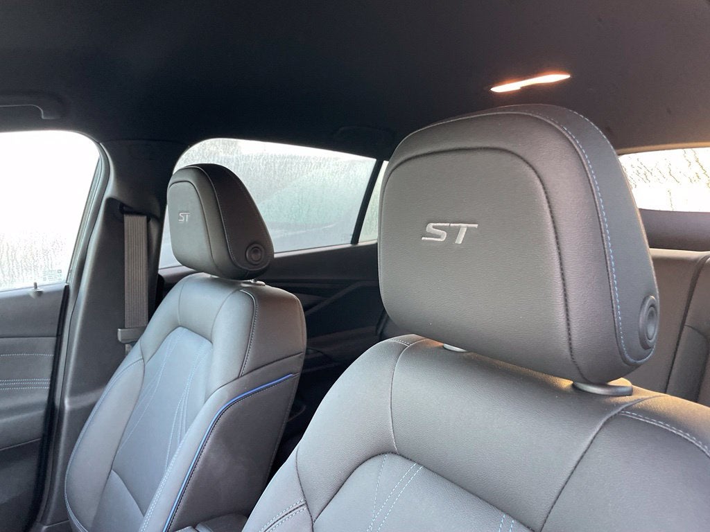 2026 Buick Envista Sport Touring - SAVE THOUSANDS OFF MSRP / POWER LIFTGATE