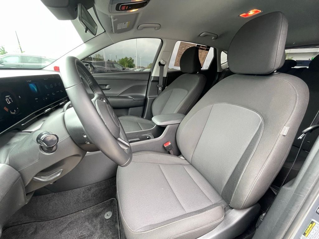 2025 Hyundai Kona SEL - WIRELESS CARPLAY / 12" DISPLAY