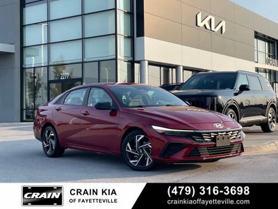 2025 Hyundai Elantra SEL Sport - 39 MPG / APPLE CARPLAY