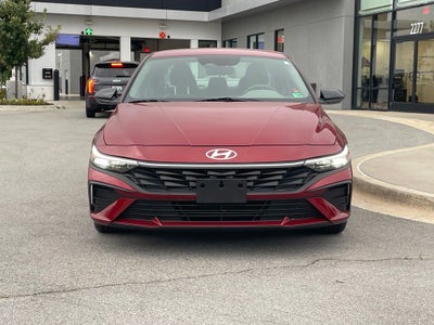 2025 Hyundai Elantra SEL Sport - 39 MPG / APPLE CARPLAY