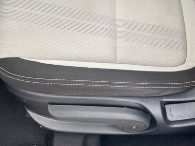 2025 Hyundai Venue SEL - POWER MOONROOF / APPLE CARPLAY