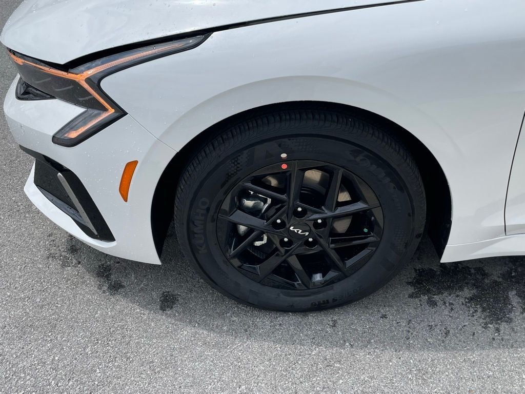 2026 Kia K5 LXS