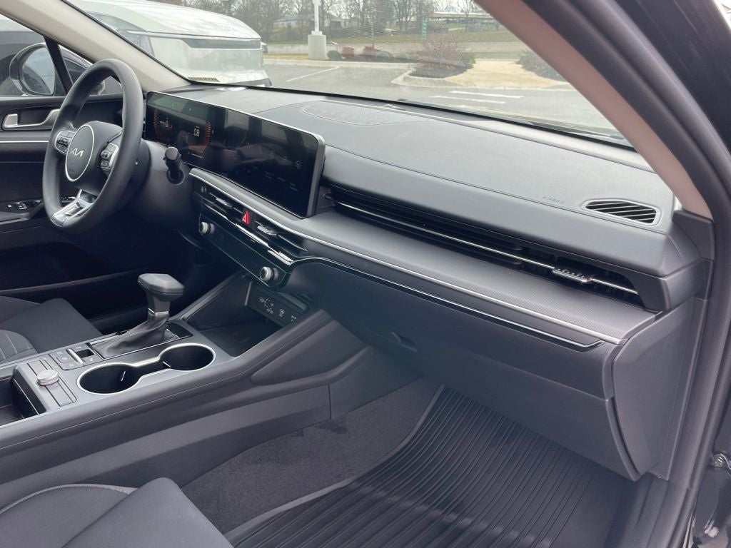 2026 Kia K5 LXS