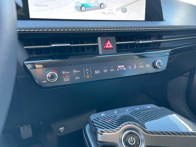 2023 Kia EV6 Wind - KIA CERTIFIED / BLIND SPOT COLLISION