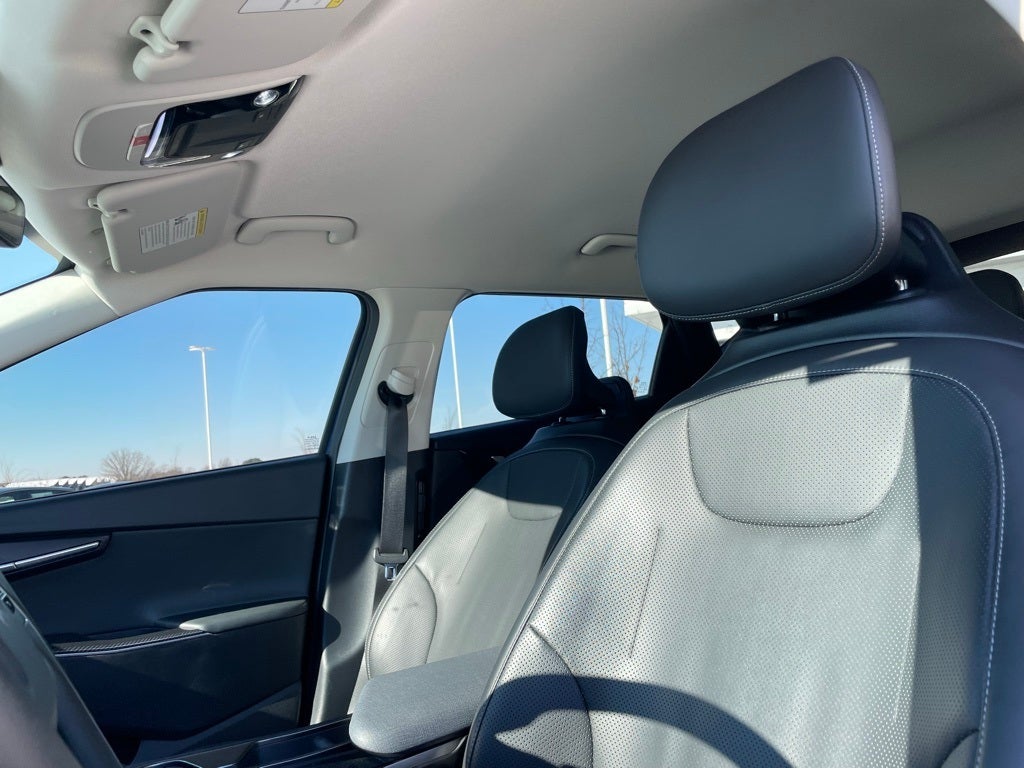 2023 Kia EV6 Wind - KIA CERTIFIED / BLIND SPOT COLLISION