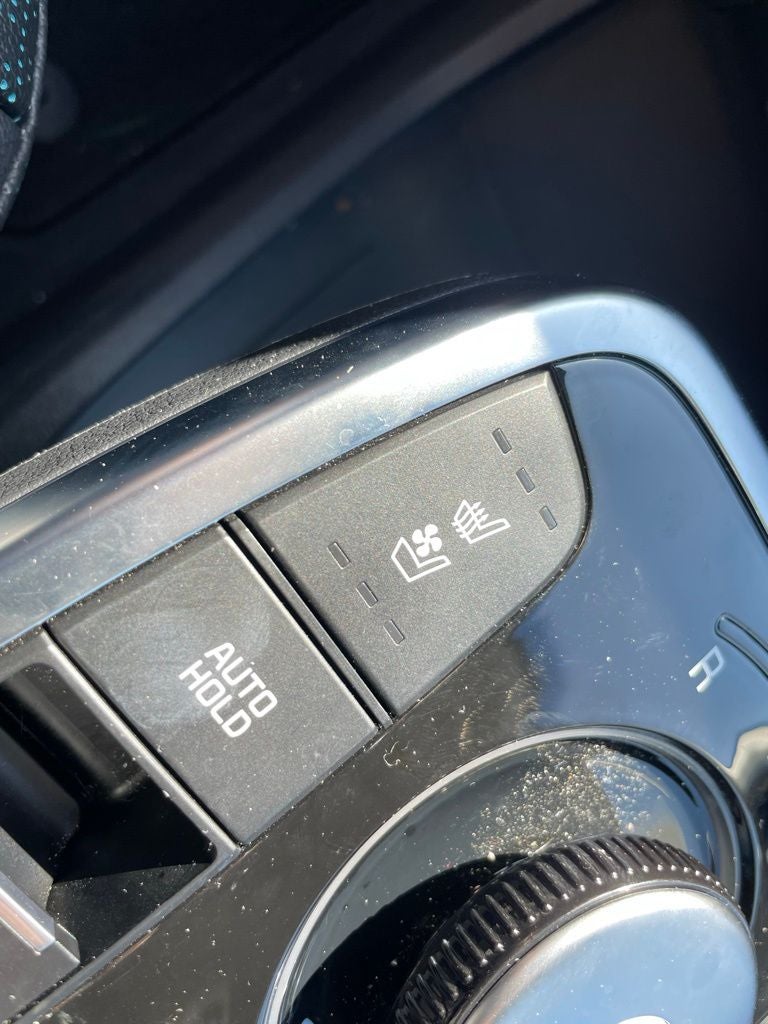 2022 Kia Niro EV EX Premium - KIA CERTIFIED / ONE OWNER