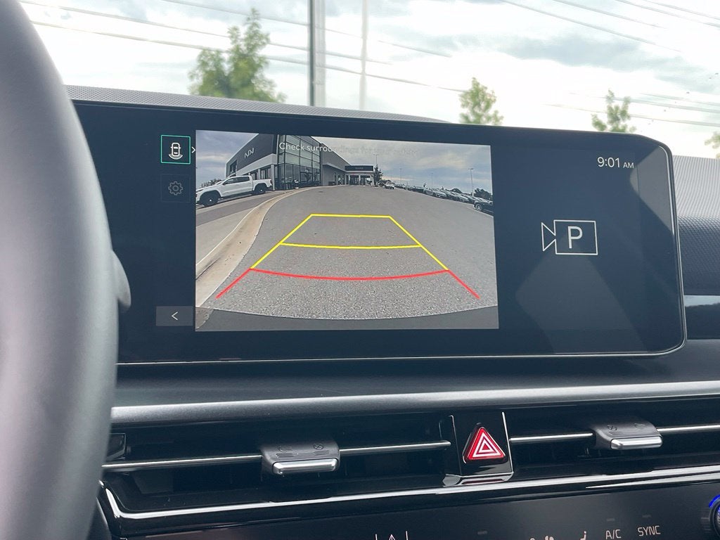 2027 Kia Niro LX