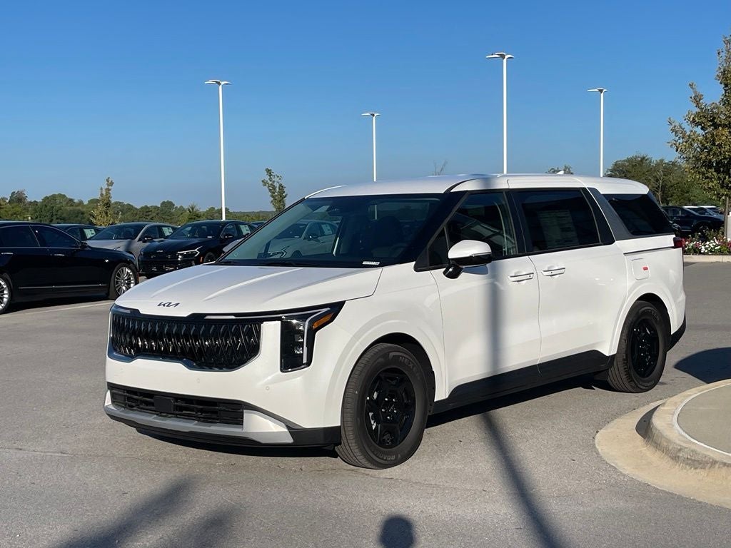 2027 Kia Carnival LXS