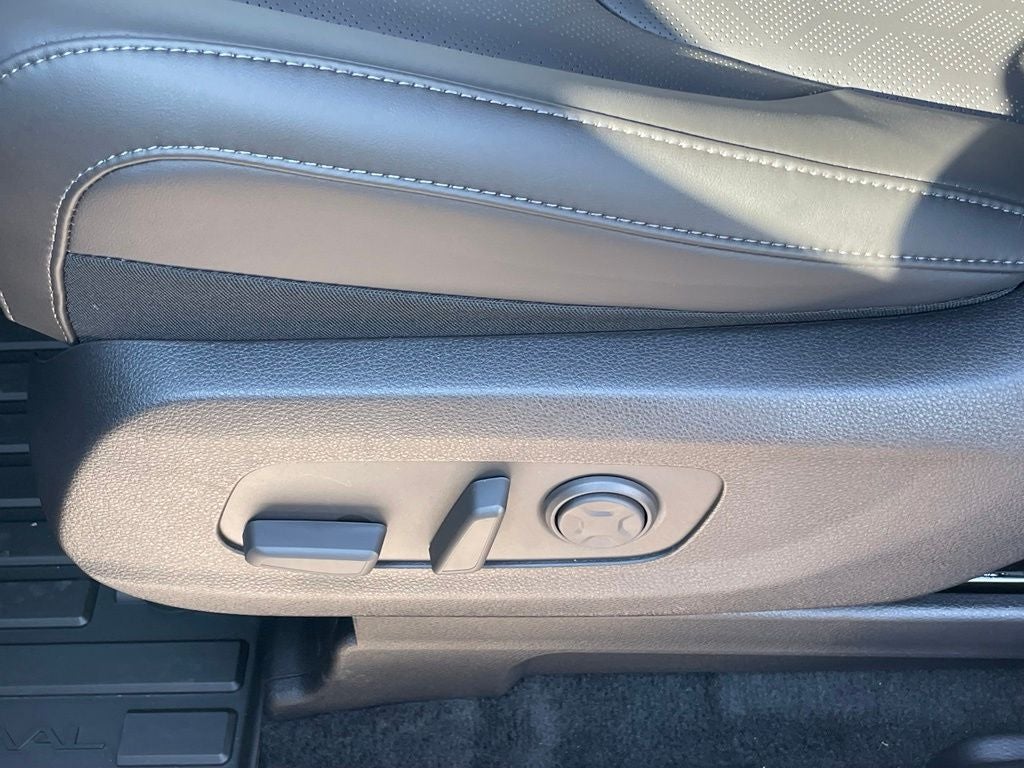 2026 Kia Carnival Hybrid LXS