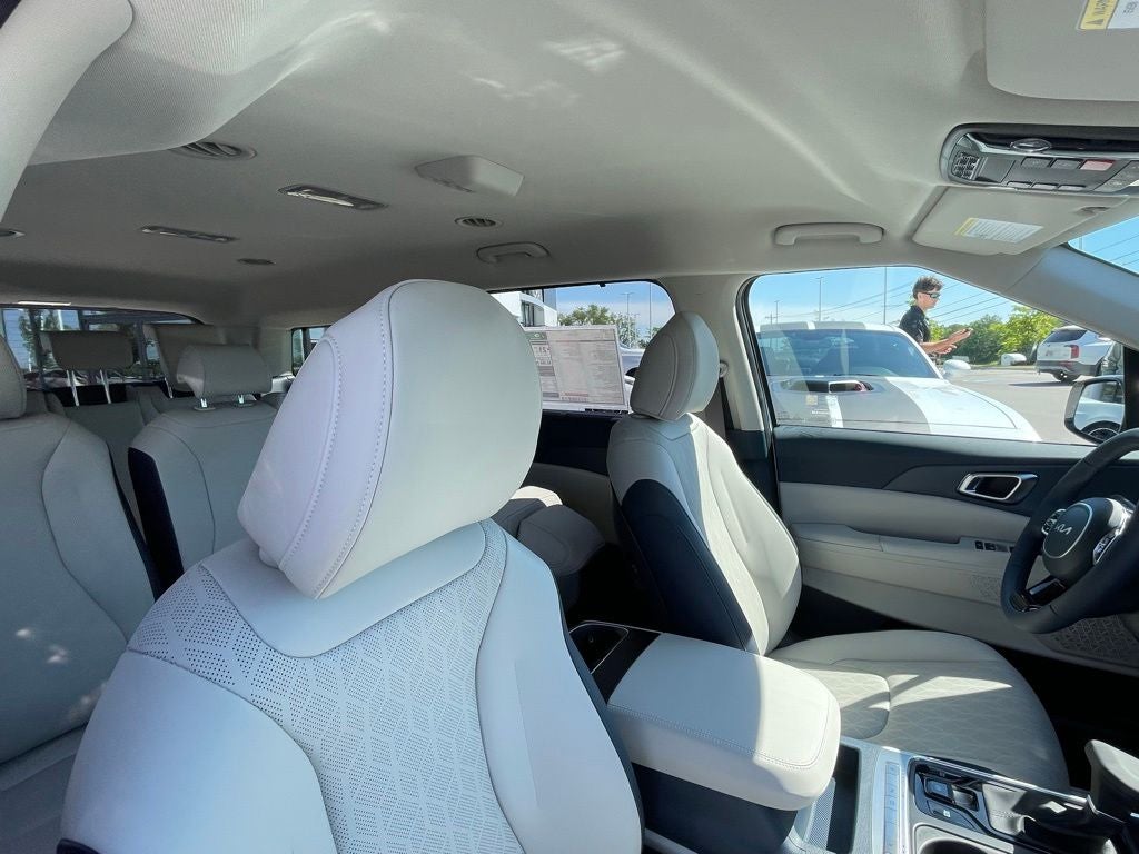 2026 Kia Carnival EX