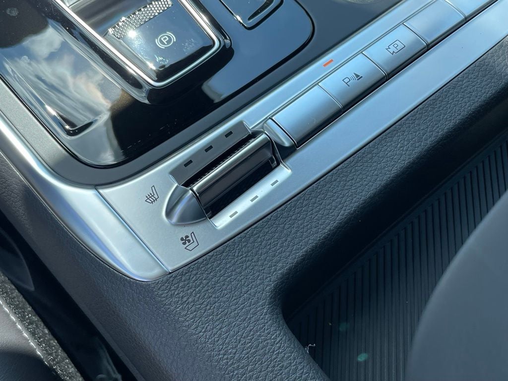 2027 Kia Carnival Hybrid SX