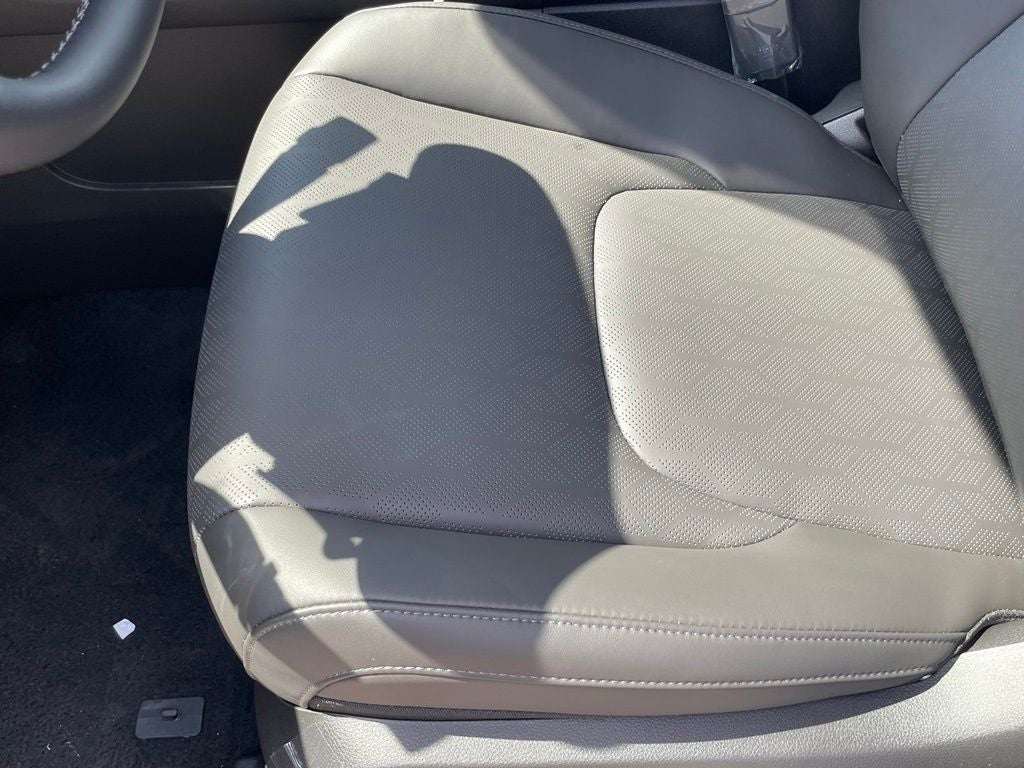 2027 Kia Carnival Hybrid SX
