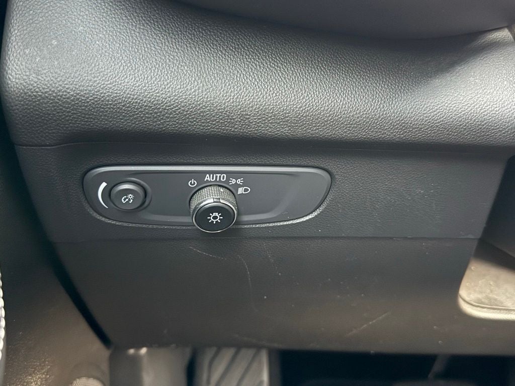 2023 Buick Envision Preferred - REMOTE START / APPLE CARPLAY