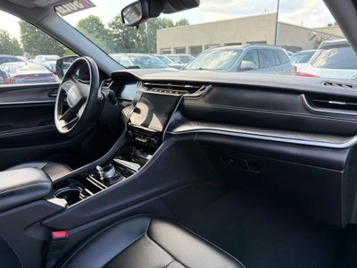 2023 Jeep Grand Cherokee Limited Black Appearance Pkg, CarFax One Owner