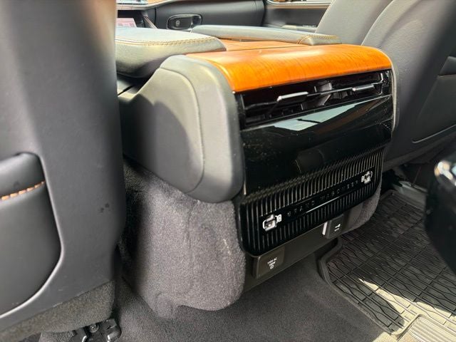 2024 Jeep Grand Wagoneer L Series III