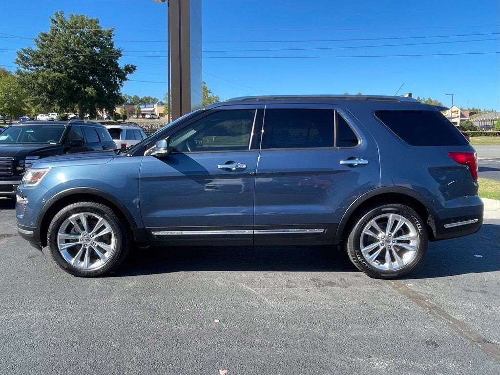 2018 Ford Explorer Limited One Owner, Clean CarFax, Leather, Moonroof, Bucket