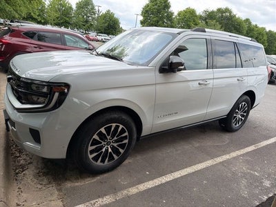 2025 Ford Expedition Platinum