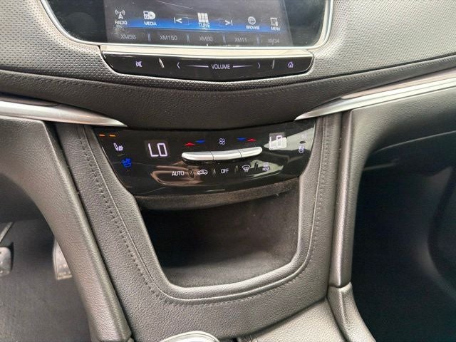 2018 Cadillac XT5 Premium Luxury