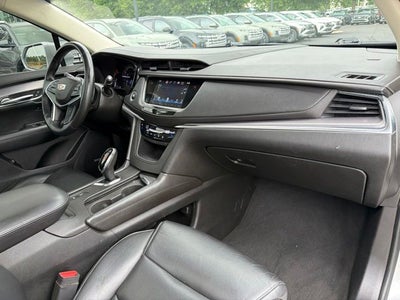 2018 Cadillac XT5 Premium Luxury