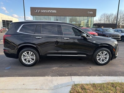 2023 Cadillac XT6 Luxury