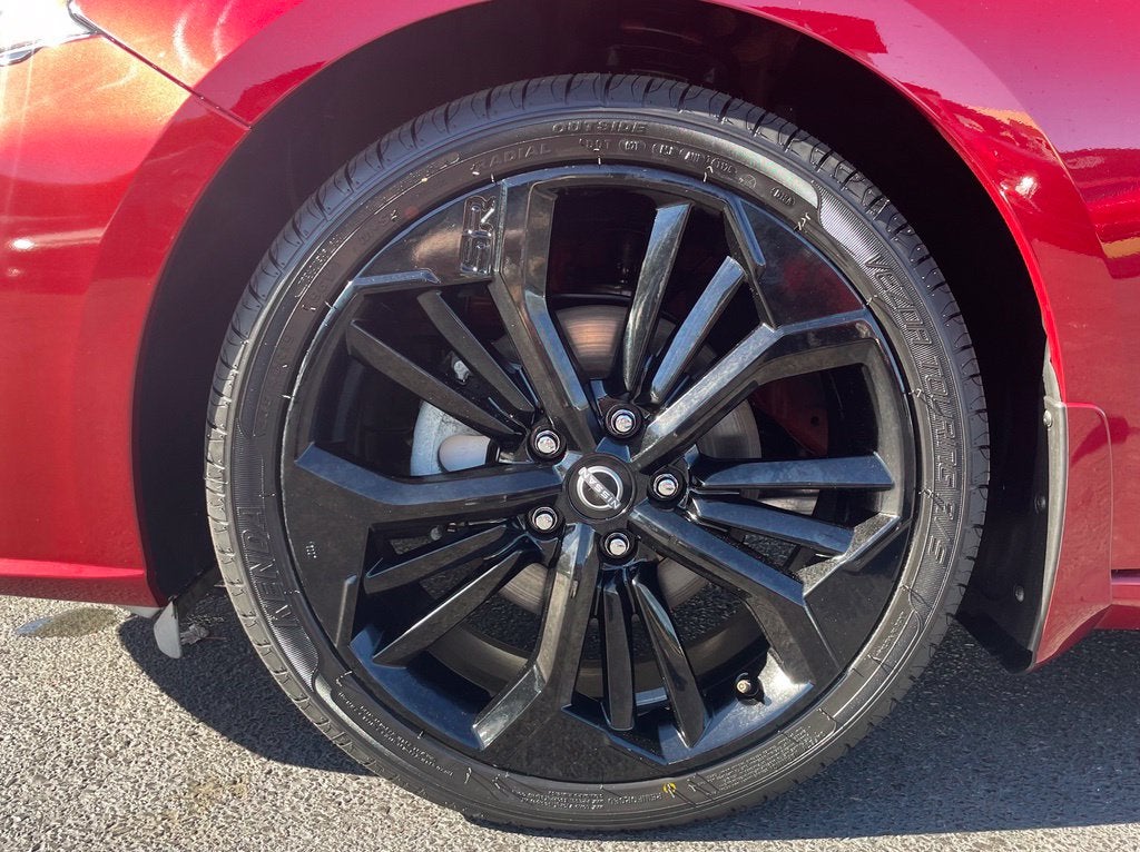 2024 Nissan Altima 2.5 SR One Owner