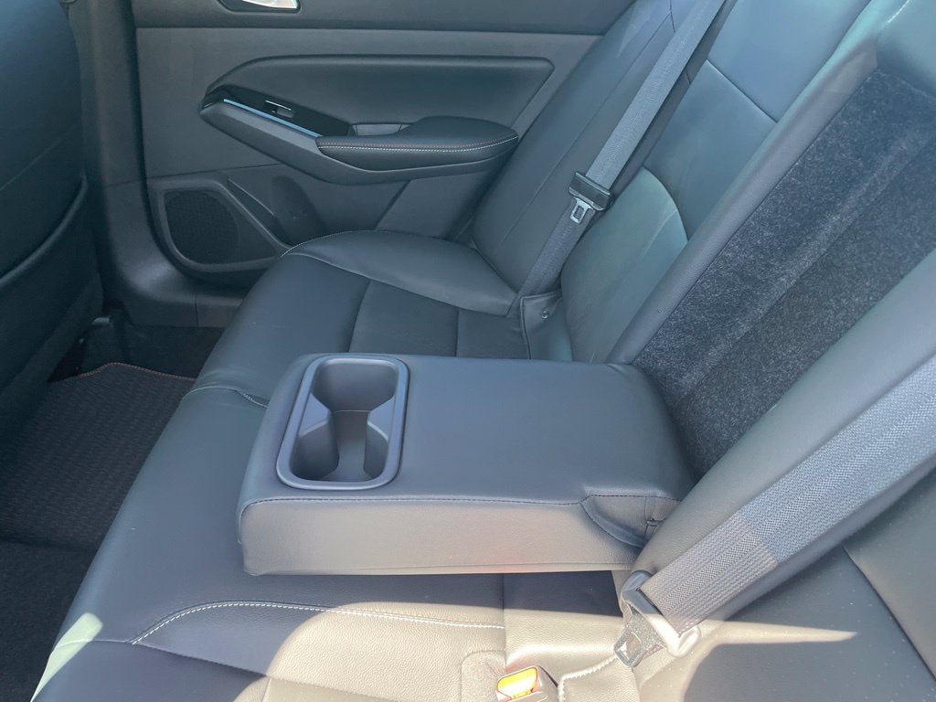 2025 Nissan Altima 2.5 SR CLEAN CARFAX 1-OWNER